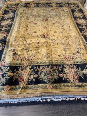 Antiquities Vienna Gold 7’9” x 9’9” SKU# P70364