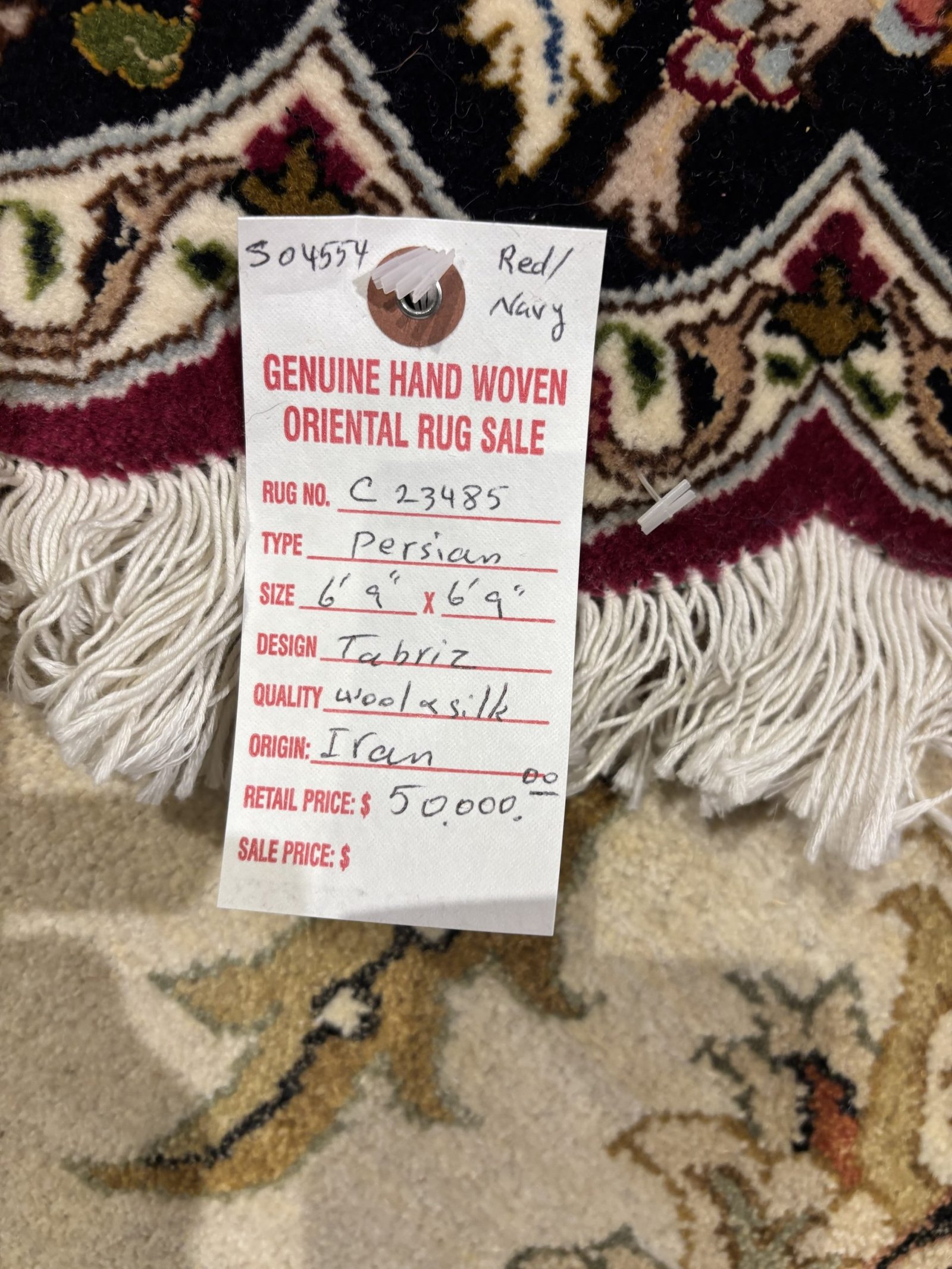 Super hand knotted wool & Silk Persian Tabriz Round 6’ 9” x 6’ 9” SKU  # C23485